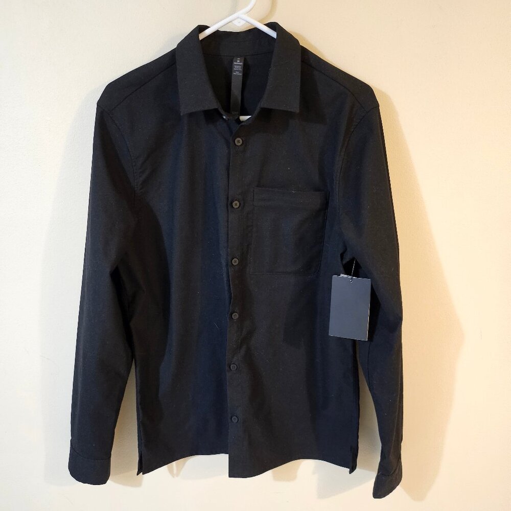 Lululemon Men's Masons Peak Long Sleeve Shirt - Size M